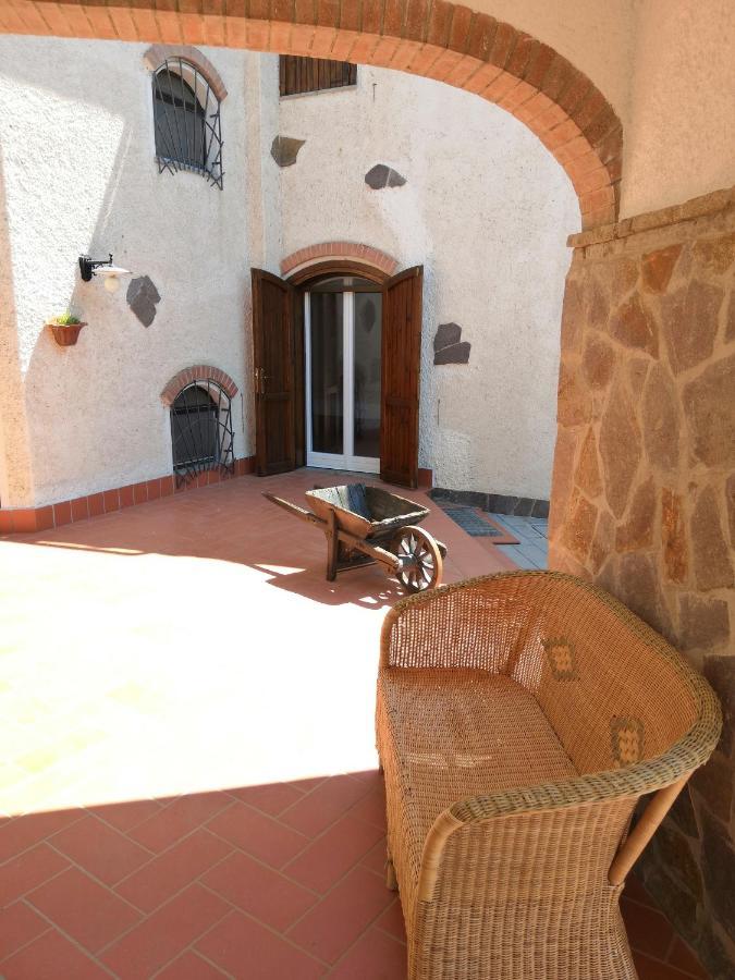 Casa Mari Bed & Breakfast Principina Terra Eksteriør bilde